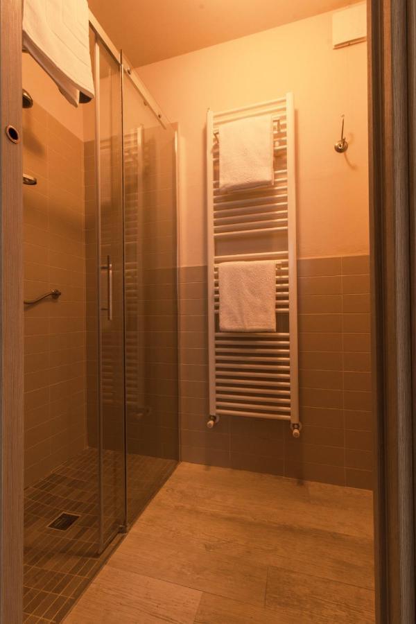Diano dʼAlba Poggio Dei Farinetti Bed & Breakfast エクステリア 写真